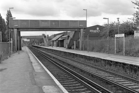 Lower Sydenham Station, Greater London on Thursday 03 Sep 1992 - J. Scrace [082231]