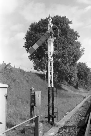 Milford, Surrey on Wednesday 20 Aug 1969 - J. Scrace [082316]