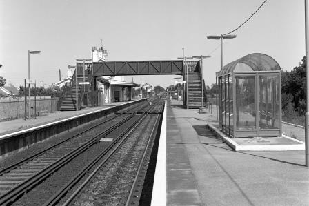 Minster Station, Kent on Tuesday 04 Jul 1989 - J. Scrace [082426]