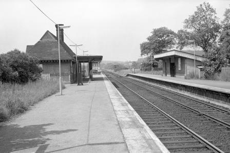 Nutfield Station, Surrey on Tuesday 01 Jun 1971 - J. Scrace [082517]