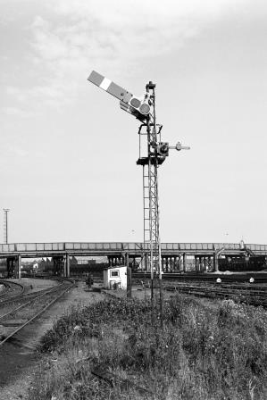 Norwood Yard, Greater London on Tuesday 04 Oct 1983 - J. Scrace [082556]