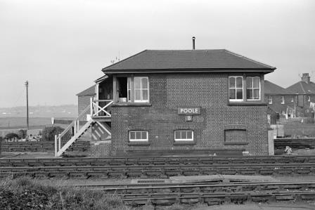 Poole, Dorset on Wednesday 10 Apr 1968 - J. Scrace [082682]