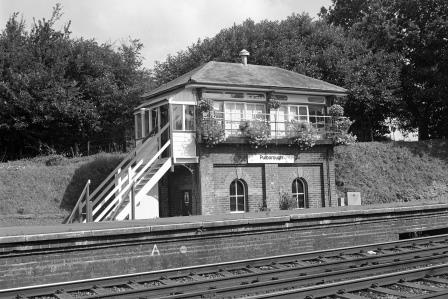 Pulborough, West Sussex on Tuesday 14 Jul 1998 - J. Scrace [082829]