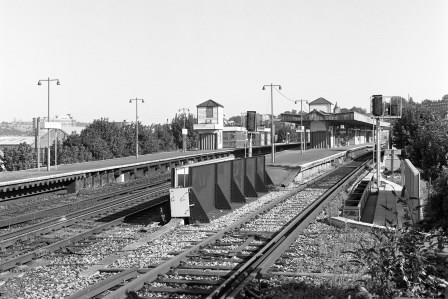 Rochester Station, Kent on Friday 30 Aug 1991 - J. Scrace [082957]