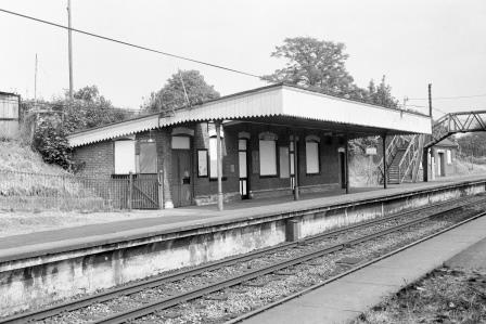 Sholing Station, Hampshire on Tuesday 25 Jul 1972 - J. Scrace [083134]