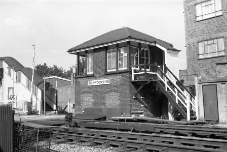 Strawberry Hill, Greater London on Thursday 13 Jun 1974 - J. Scrace [083162]