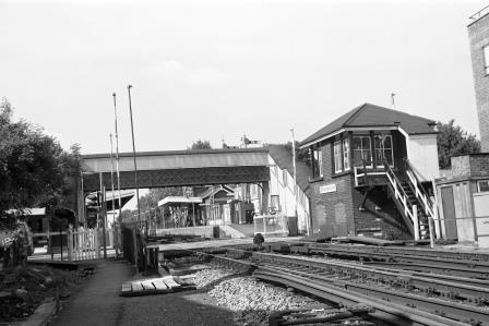 Strawberry Hill Station, Greater London on Thursday 13 Jun 1974 - J. Scrace [083164]