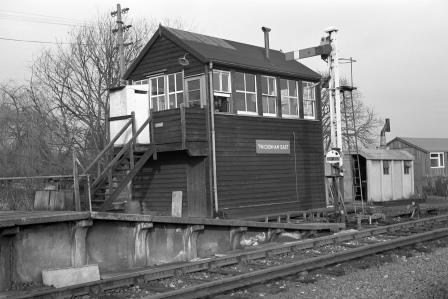 Twickenham East, Greater London on Friday 19 Jan 1968 - J. Scrace [083425]