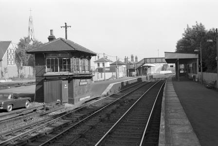 Upper Warlingham Station, Greater London on Saturday 07 Jun 1969 - J. Scrace [083529]