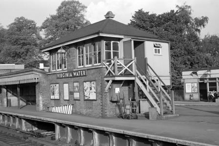 Virginia Water Station, Surrey on Monday 27 Oct 1969 - J. Scrace [083555]