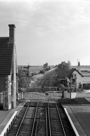 Wye Station, Kent on Tuesday 04 Jul 1989 - J. Scrace [083858]