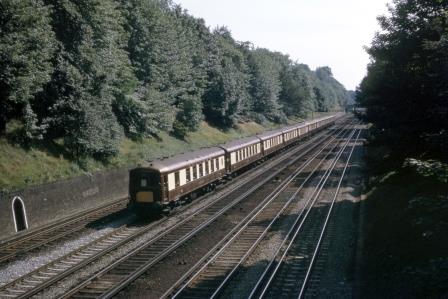 BR(S) Class 5-BEL 3051 between East Croydon and South Croydon, Greater London with the up "Brighton Belle" on Monday 07 Aug 1967 - J. Scrace [084048]