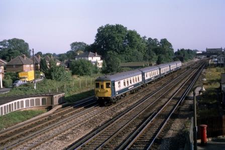 BR(S) Class 5-BEL 3051 at Horley, Surrey with the "Brighton Belle" on Wednesday 16 Jul 1969 - J. Scrace [084075]