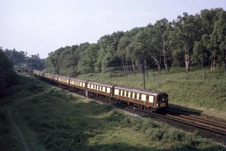 BR(S) Class 5-BEL 3051 at Balcombe Tunnel, West Sussex with the "Brighton Belle" on Saturday 15 Jun 1968 - J. Scrace [084092]