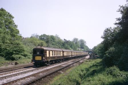 BR(S) Class 5-BEL 3053 at Balcombe, West Sussex with the "Brighton Belle" on Friday 31 May 1968 - J. Scrace [084096]