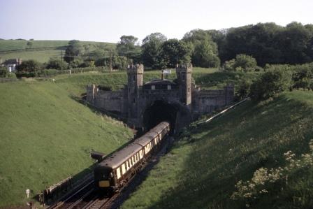 BR(S) Class 5-BEL at Clayton Tunnel, West Sussex with the "Brighton Belle" on Friday 31 May 1968 - J. Scrace [084117]