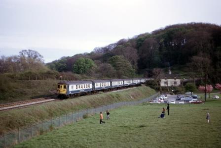 BR(S) Class 5-BEL 3052 at Patcham, East Sussex with the up "Brighton Belle" on Sunday 30 Apr 1972 - J. Scrace [084119]