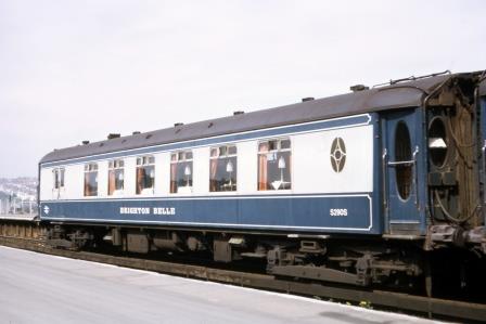 BR(S) Class 5-BEL 3052 at Brighton, East Sussex with the "Brighton Belle" on Friday 28 Apr 1972 - J. Scrace [084141]