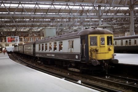 BR(S) Class 5-BEL at Waterloo Station, Greater London with the "RCTS Brighton Belle Commemorative" Rail Tour on Saturday 08 Apr 1972 - J. Scrace [084152]