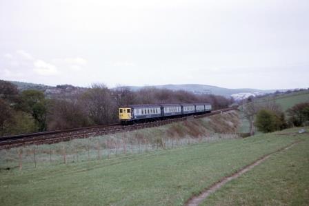 BR(S) Class 5-BEL 3051 between Lewes and Falmer, East Sussex with the "SEG Southern Belle" Rail Tour on Sunday 30 Apr 1972 - J. Scrace [084175]