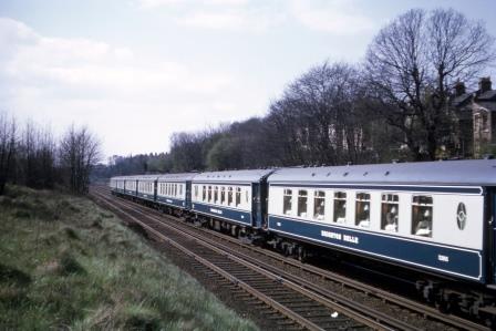 BR(S) Class 5-BEL 3051 at Honor Oak Park, Greater London with the "Brighton Belle" on Sunday 20 Apr 1969 - J. Scrace [084177]