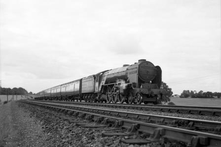 BR(E) A2 class 60522 'Straight Deal' north of Potters Bar, Hertfordshire with an up Passenger service on Saturday 12 Jul 1952 - J.H.W. Kent [090333]