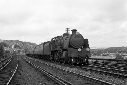 BR(S) U1 class 31893 passing Preston Park Pullman Car Works, East Sussex with a WR - Brighton via Kensington Olympia service on Wednesday 13 Aug 1952 - J.H.W. Kent [090420]