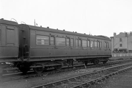 BR(S) DS344 at Dover Shed, Kent on Monday 18 Aug 1952 - J.H.W. Kent [090446]