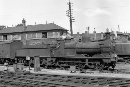 BR(W) 2301 class 2537 at Salisbury, Wiltshire on Thursday 21 Aug 1952 - J.H.W. Kent [090481]