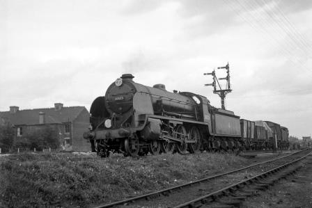 BR(S) S15 class 30823 leaving Salisbury, Wiltshire with a Westbound Goods on Thursday 21 Aug 1952 - J.H.W. Kent [090492]