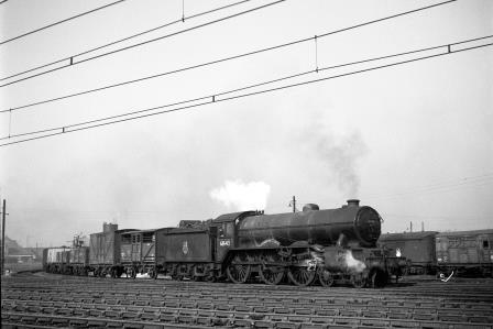 BR(E) B17 class 61643 'Champion Lodge' at Stratford, Greater London with a down Goods service on Friday 29 Aug 1952 - J.H.W. Kent [090566]