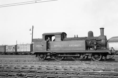 BR(E) F5 class 67204 at Stratford, Greater London on Friday 29 Aug 1952 - J.H.W. Kent [090570]