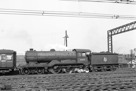 BR(E) B12 class 61571 at Stratford, Greater London with a down Empty Stock service on Friday 29 Aug 1952 - J.H.W. Kent [090573]
