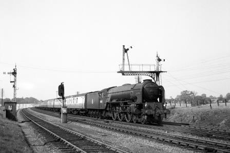 BR(E) A1 class 60130 north of Potters Bar, Hertfordshire with an up Passenger service on Friday 29 Aug 1952 - J.H.W. Kent [090578]