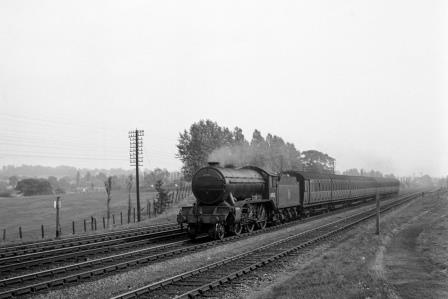 BR(E) K3 class 61982 north of Potters Bar, Hertfordshire with a down Passenger service on Friday 29 Aug 1952 - J.H.W. Kent [090579]