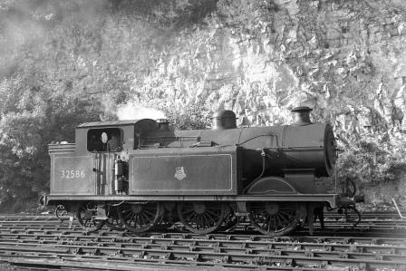 BR(S) E5X class 32586 at Preston Park Pullman Car Works, East Sussex on Monday 29 Sep 1952 - J.H.W. Kent [090630]