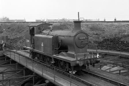 BR(S) E6 class 32414 at Norwood Junction Shed, Greater London on Saturday 04 Oct 1952 - J.H.W. Kent [090638]