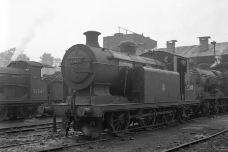 BR(S) E6X class 32407 at Norwood Junction Shed, Greater London on Saturday 04 Oct 1952 - J.H.W. Kent [090648]