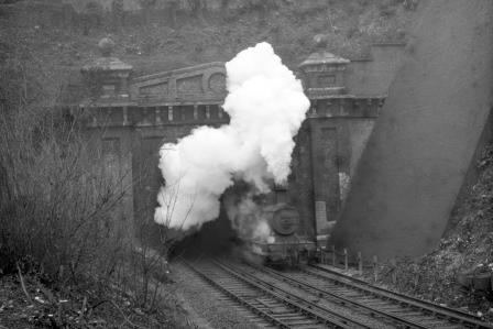 BR(S) E4 class 32513 at Cliftonville Spur, Preston Park, East Sussex with an up Goods service on Thursday 15 Jan 1953 - J.H.W. Kent [090725]