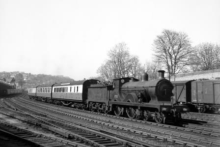 BR(S) D class 1732 passing Preston Park Pullman Car Works, East Sussex with a Birkenhead - Brighton service on Monday 23 Apr 1951 - J.H.W. Kent [091277]