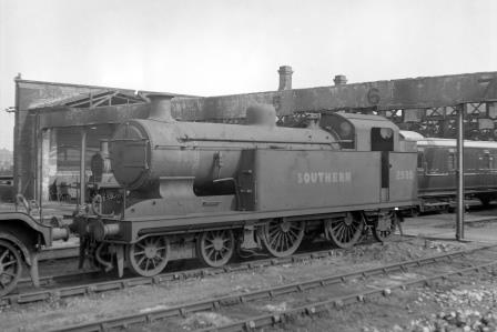 BR(S) I1X class 2595 at Eastbourne Shed, East Sussex on Saturday 05 May 1951 - J.H.W. Kent [091319]
