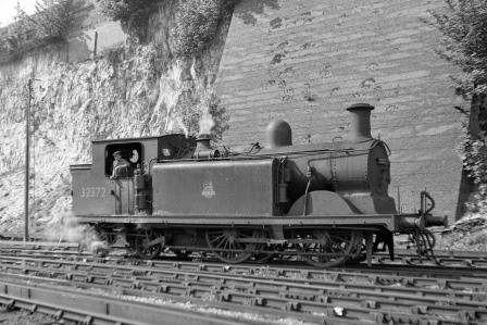 BR(S) D3 class 32372 at Preston Park Pullman Car Works, East Sussex on Monday 21 May 1951 - J.H.W. Kent [091357]