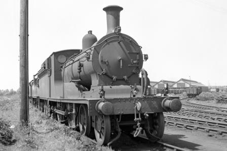 SR L11 class 172 at Eastleigh Shed, Hampshire on Saturday 02 Jun 1951 - J.H.W. Kent [091379]