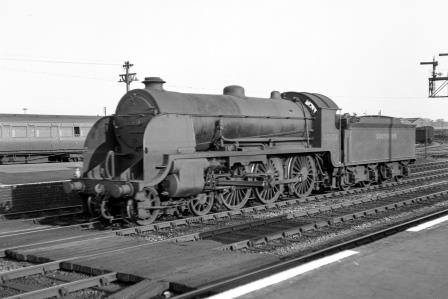 BR(S) H15 class 30474 at Eastleigh, Hampshire on Saturday 02 Jun 1951 - J.H.W. Kent [091389]