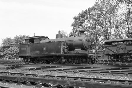 BR(S) I3 class 32030 passing Preston Park Pullman Car Works, East Sussex on Friday 08 Jun 1951 - J.H.W. Kent [091397]