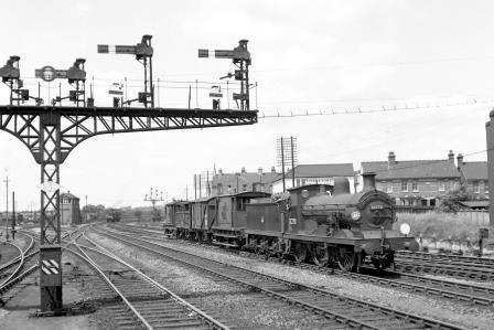 BR(S) C class 31270 at Tonbridge, Kent with a down Local Goods service on Saturday 16 Jun 1951 - J.H.W. Kent [091411]