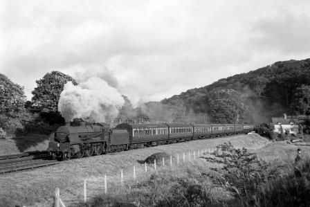 BR(S) U1 class 31899 at Patcham, East Sussex with the 7.05pm Brighton - Oxford service on Sunday 17 Jun 1951 - J.H.W. Kent [091421]