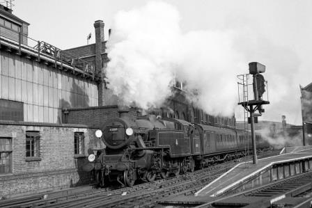 BR(S) 4P class 42088 at Brighton Station, East Sussex with the 5.18pm Brighton - Victoria via Oxted service on Saturday 30 Jun 1951 - J.H.W. Kent [091441]