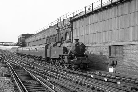 BR(S) 4P class 42091 at Brighton, East Sussex with the 4.55pm Horsted Keynes - Brighton service on Saturday 30 Jun 1951 - J.H.W. Kent [091443]