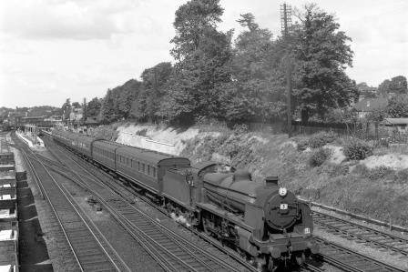 BR(S) N class 31812 at Bromley South Station, Greater London with a Victoria - Ramsgate service on Saturday 02 Aug 1958 - J.H.W. Kent [092032]